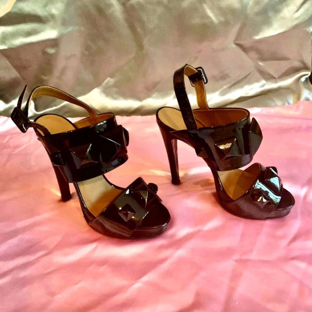 Black Hermes Shoes size 6